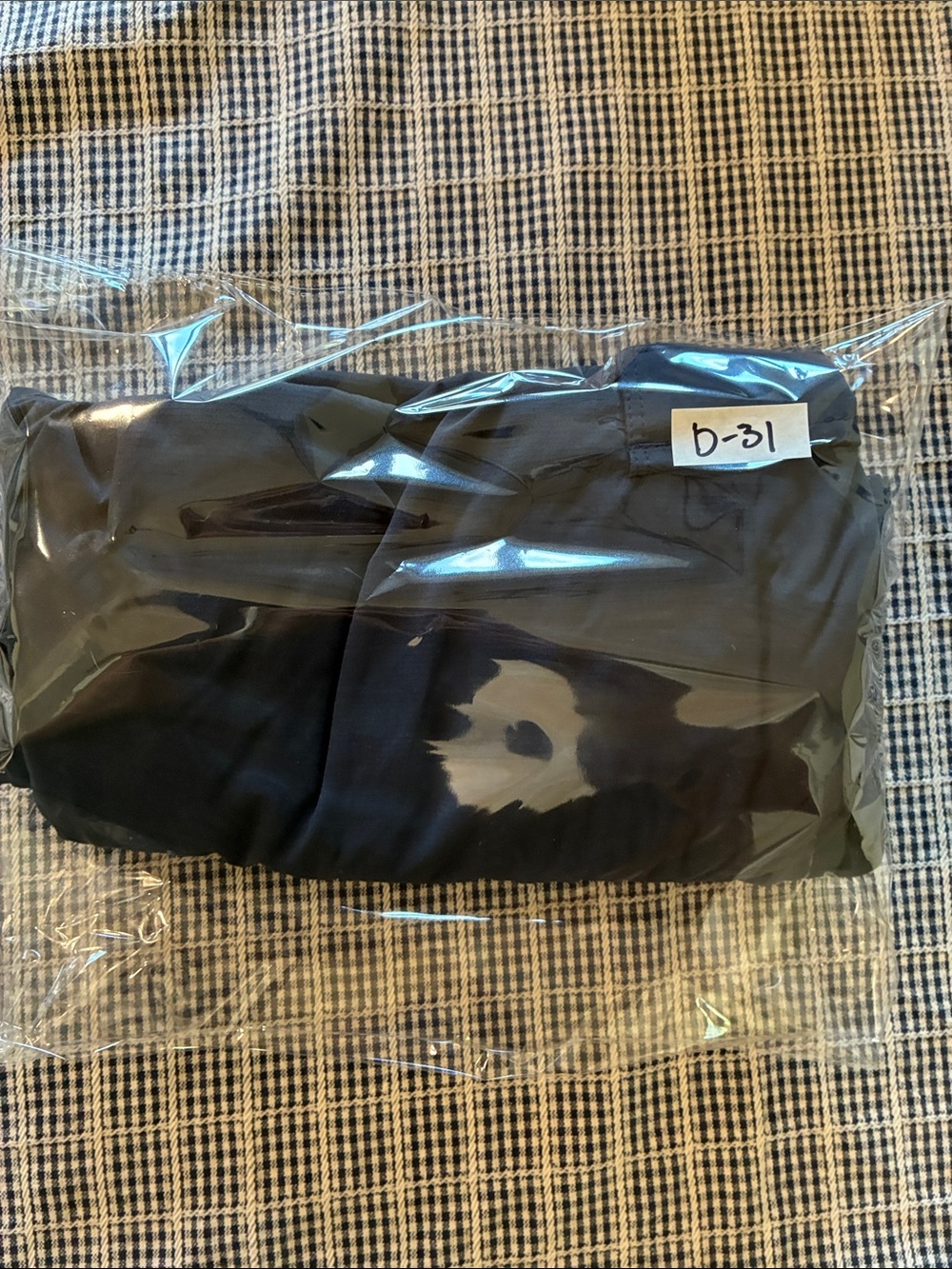 L.L. Bean Women's Cargo Pants in Navy - Picture 13 of 13